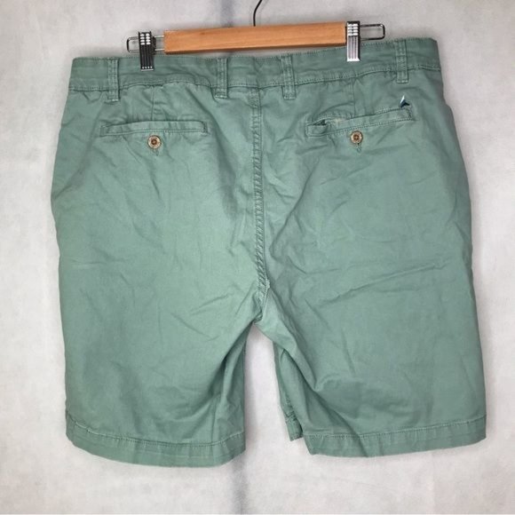 Taylor vintage Mens light blue green shorts Connecticut fit 9 inch inseam 38 - Picture 8 of 15